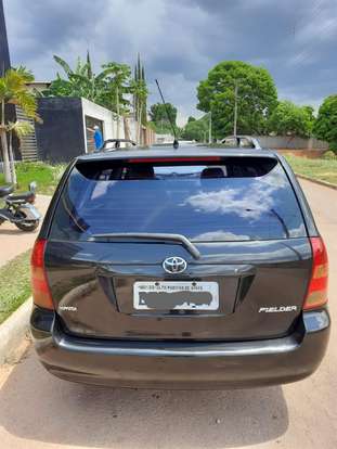 TOYOTA-FIELDER-2006