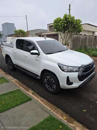 TOYOTA-HILUX-2021