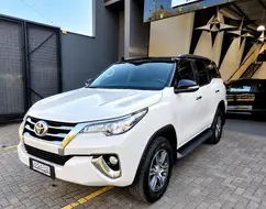 TOYOTA HILUX SW4 2.7 SRV 7 LUGARES 4X2 16V FLEX 4P AUTOMÁTICO TOYOTA HILUX SW4 2.7 SRV 7 LUGARES 4X2 16V FLEX 4P AUTOMÁTICO
