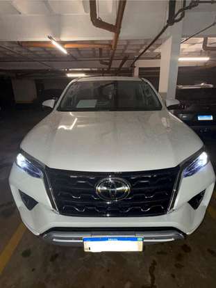 TOYOTA-HILUX SW4-2021