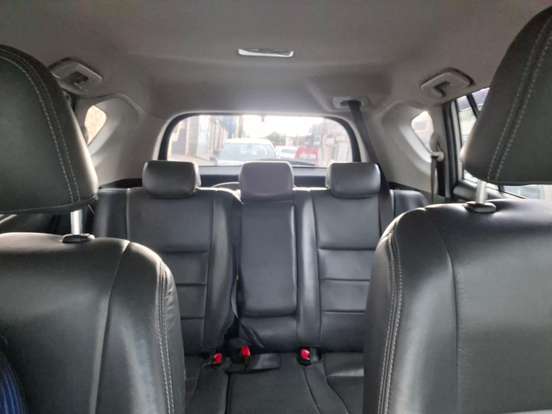 TOYOTA-RAV4-2014