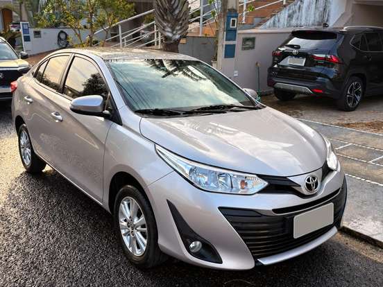 TOYOTA-YARIS-1.5 16V FLEX SEDAN XL PLUS TECH MULTIDRIVE TOYOTA-YARIS-2018