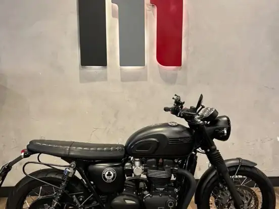 TRIUMPH-BONNEVILLE T120 BLACK 1200 TRIUMPH-BONNEVILLE T120 BLACK 1200-2019