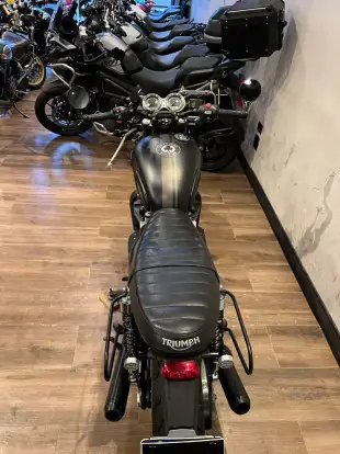 TRIUMPH-BONNEVILLE T120 BLACK 1200-2019