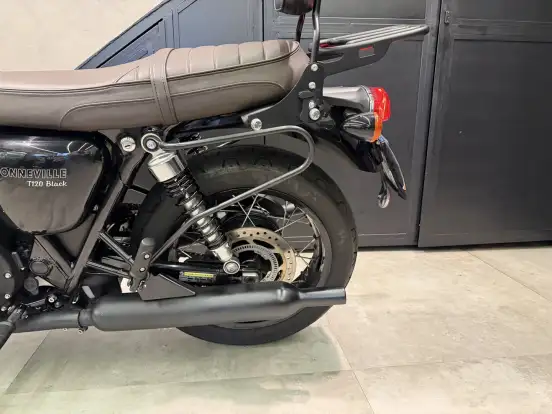 TRIUMPH-BONNEVILLE T120 BLACK 1200 TRIUMPH-BONNEVILLE T120 BLACK 1200-2023