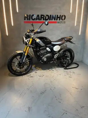 TRIUMPH-SCRAMBLER 400 X-2025