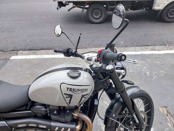 TRIUMPH BONNEVILLE SCRAMBLER 1200 X 