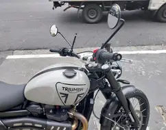 TRIUMPH BONNEVILLE SCRAMBLER 1200 X TRIUMPH BONNEVILLE SCRAMBLER 1200 X