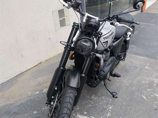 TRIUMPH-BONNEVILLE SCRAMBLER 1200 X TRIUMPH-BONNEVILLE SCRAMBLER 1200 X-2024