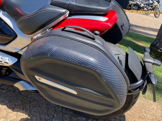 TRIUMPH-ROCKET III R TRIUMPH-ROCKET III R-2020