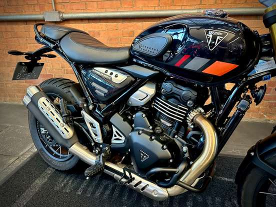 TRIUMPH-SCRAMBLER 400 XC-2025