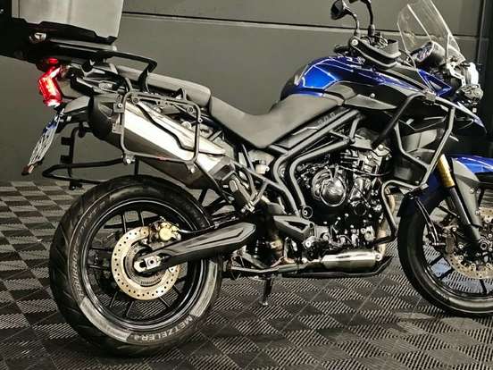 TRIUMPH-TIGER 800 ABS TRIUMPH-TIGER 800 ABS-2014