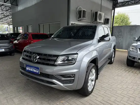 VOLKSWAGEN-AMAROK-2022
