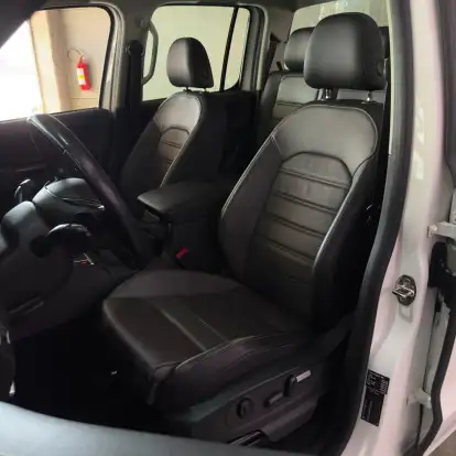 VOLKSWAGEN-AMAROK-3.0 V6 TDI DIESEL HIGHLINE CD 4MOTION AUTOMÁTICO VOLKSWAGEN-AMAROK-2023
