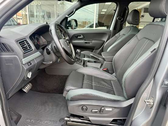 VOLKSWAGEN-AMAROK-2024