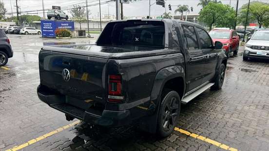 VOLKSWAGEN-AMAROK-2024