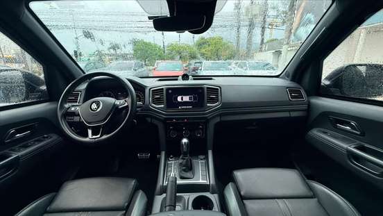 VOLKSWAGEN-AMAROK-2024