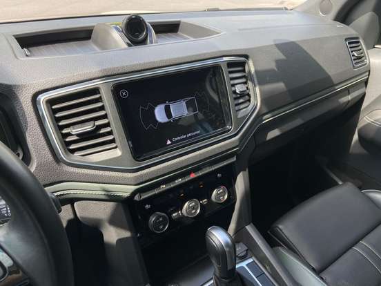 VOLKSWAGEN-AMAROK-2024