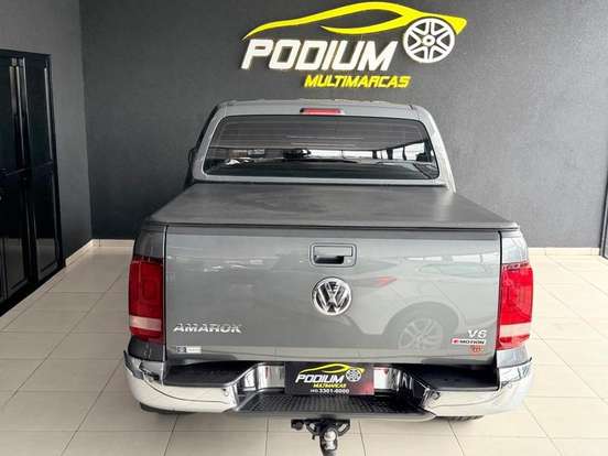 VOLKSWAGEN-AMAROK-2024