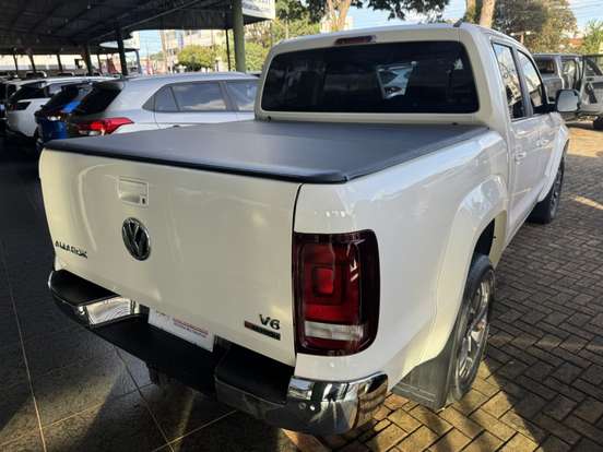 VOLKSWAGEN-AMAROK-2023