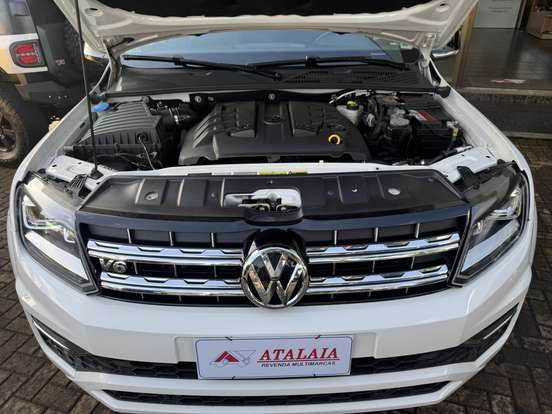 VOLKSWAGEN-AMAROK-2023