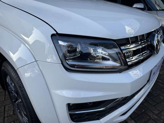 VOLKSWAGEN-AMAROK-2023