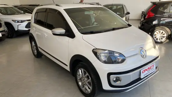 VOLKSWAGEN CROSS UP 1.0 TSI 12V FLEX 4P MANUAL