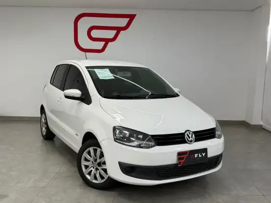 VOLKSWAGEN-FOX-1.0 MI 8V FLEX 4P MANUAL VOLKSWAGEN-FOX-2014