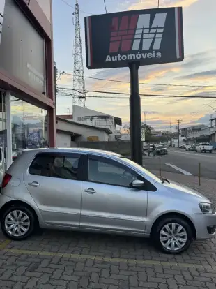 VOLKSWAGEN-FOX-2012