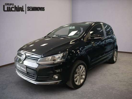 VOLKSWAGEN-FOX-2019