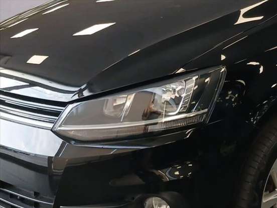 VOLKSWAGEN-FOX-1.6 MSI TOTAL FLEX CONNECT 4P MANUAL VOLKSWAGEN-FOX-2019