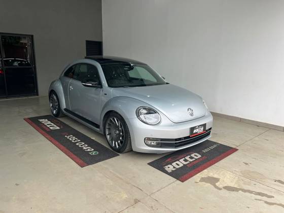 VOLKSWAGEN FUSCA 2.0 TSI 16V GASOLINA 2P AUTOMÁTICO
