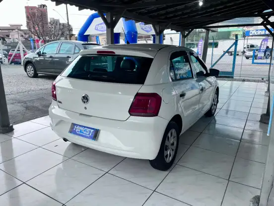 VOLKSWAGEN-GOL-1.0 12V MPI TOTALFLEX 4P MANUAL VOLKSWAGEN-GOL-2022