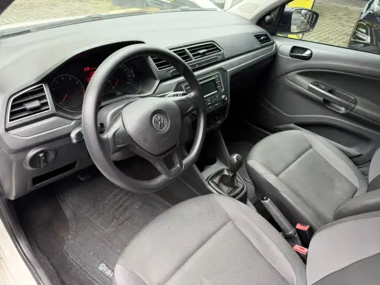 VOLKSWAGEN-GOL-2022