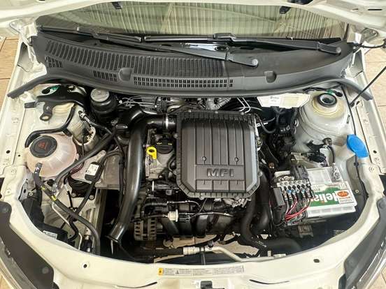 VOLKSWAGEN-GOL-2022