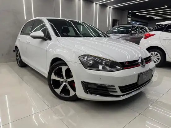 VOLKSWAGEN-GOLF-1.4 TSI HIGHLINE 16V GASOLINA 4P AUTOMÁTICO VOLKSWAGEN-GOLF-2014
