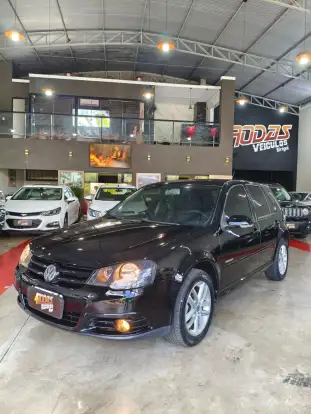 VOLKSWAGEN-GOLF-2009