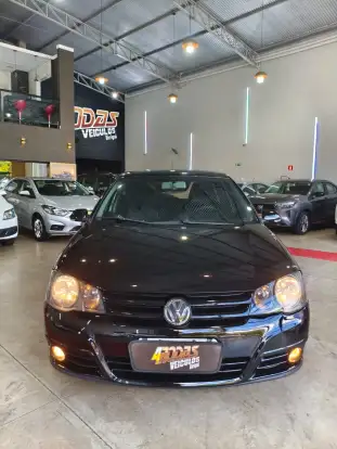 VOLKSWAGEN-GOLF-2009