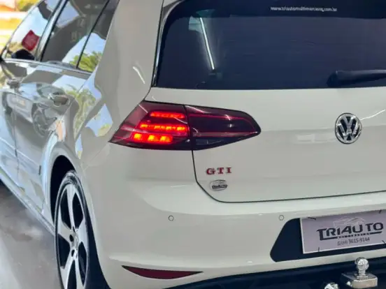VOLKSWAGEN-GOLF-2.0 TSI GTI 16V TURBO GASOLINA 4P AUTOMÁTICO VOLKSWAGEN-GOLF-2017