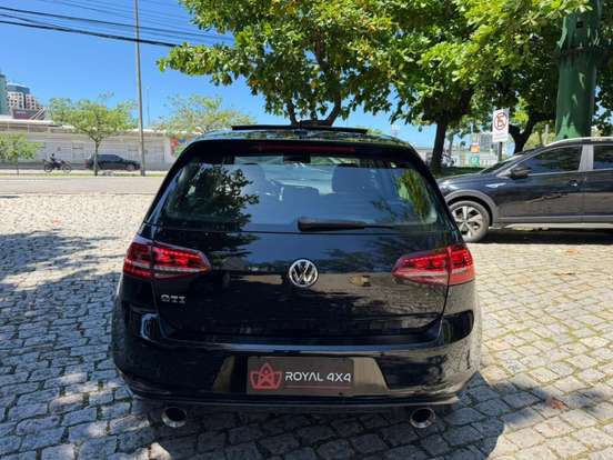 VOLKSWAGEN-GOLF-2.0 TSI GTI 16V TURBO GASOLINA 4P AUTOMÁTICO VOLKSWAGEN-GOLF-2015