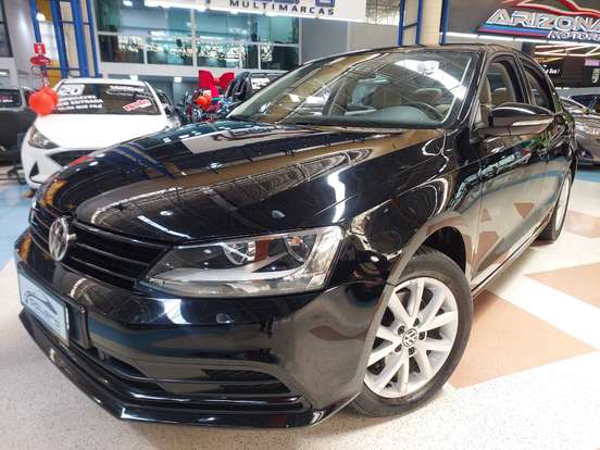 VOLKSWAGEN-JETTA-1.4 16V TSI TRENDLINE GASOLINA 4P TIPTRONIC VOLKSWAGEN-JETTA-2016