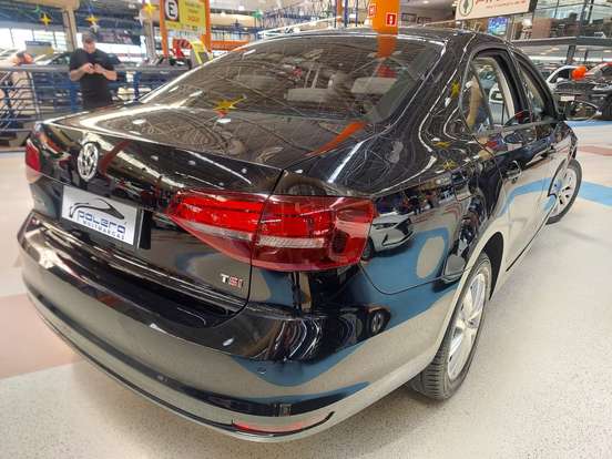VOLKSWAGEN-JETTA-2016