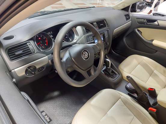 VOLKSWAGEN-JETTA-2016