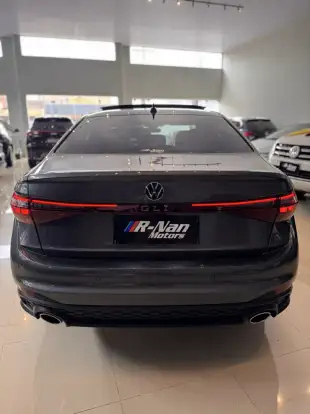 VOLKSWAGEN-JETTA-2025