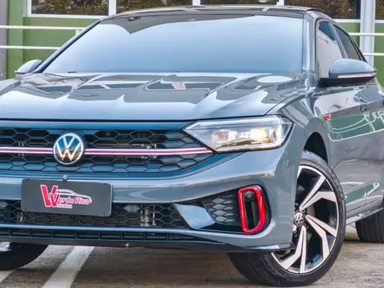 VOLKSWAGEN-JETTA-2023