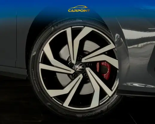VOLKSWAGEN-JETTA-2024