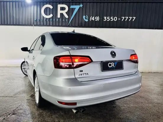 VOLKSWAGEN-JETTA-2015