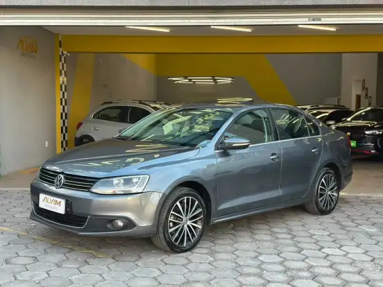 VOLKSWAGEN-JETTA-2.0 TSI HIGHLINE 211CV GASOLINA 4P TIPTRONIC VOLKSWAGEN-JETTA-2014