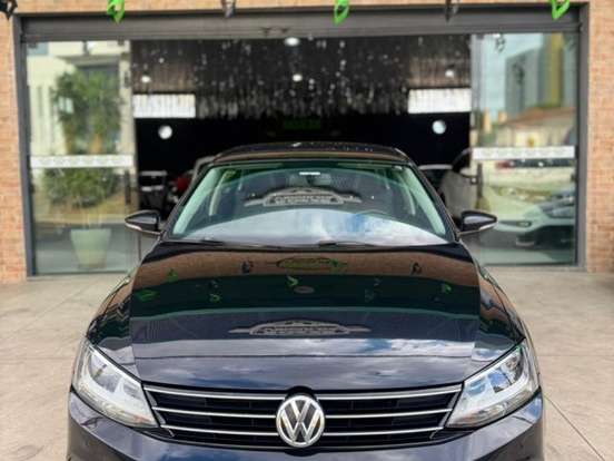 VOLKSWAGEN-JETTA-2.0 TSI HIGHLINE 211CV GASOLINA 4P TIPTRONIC VOLKSWAGEN-JETTA-2015