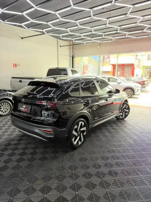 VOLKSWAGEN-NIVUS-1.0 200 TSI TOTAL FLEX HIGHLINE AUTOMÁTICO VOLKSWAGEN-NIVUS-2022